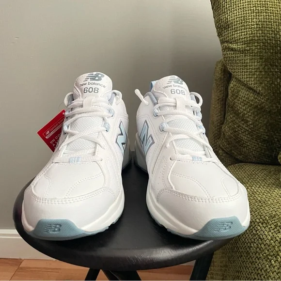 New Balance Sneakers Womens Size 10 - Picture 4 of 11